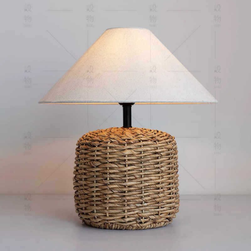 Outdoor Furniture Sale - Lampe de Table tissée à la