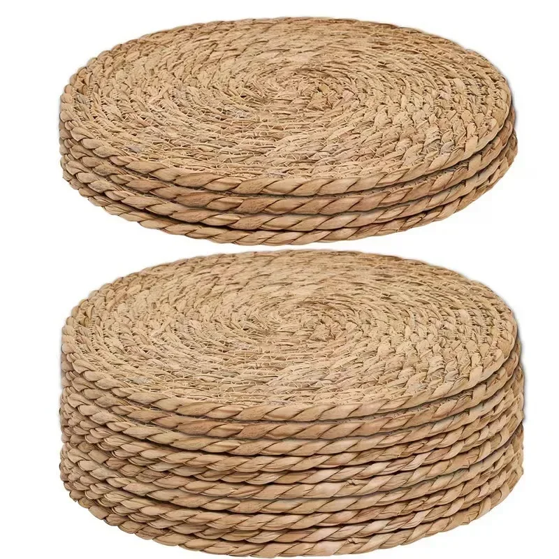 Outdoor Furniture Sale - Napperons en rotin tissés à la
