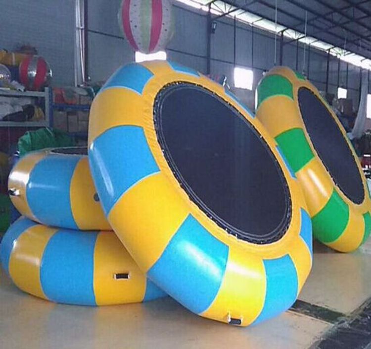 Trampoline de saut d'eau et de - Outdoor Furniture Sale avis et prix